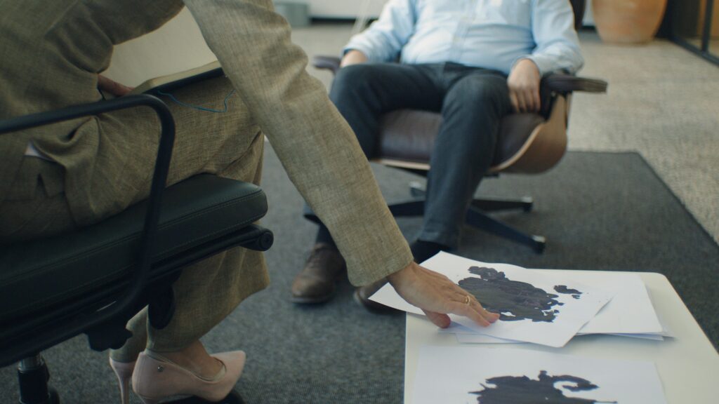 mengatasi ketegangan sidang