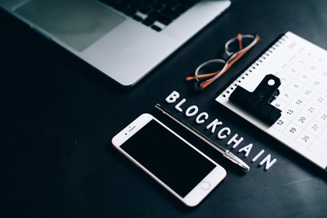 Analisis Teknologi Blockchain