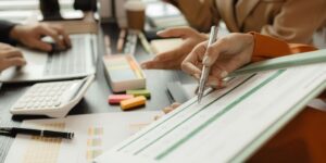 Berpikir Evaluatif Penelitian