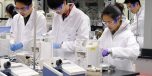50 Topik Skripsi Terkini Pendidikan Fisika