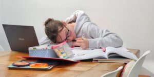 revisi skripsi dosen pembimbing